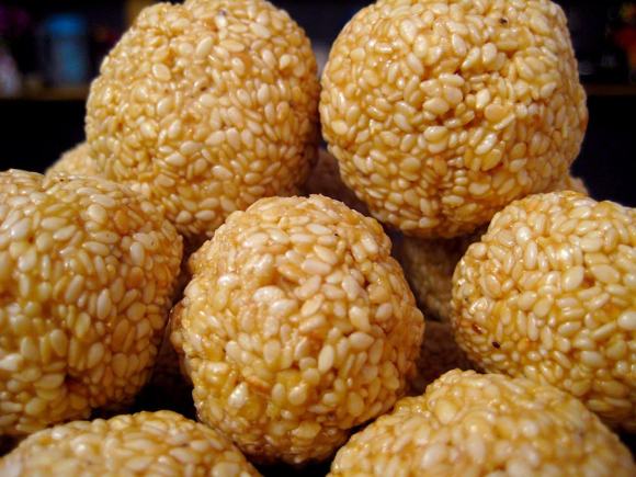 Til-Gul Ladoo